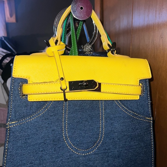 PURSE/BAG - Picture 4 of 4